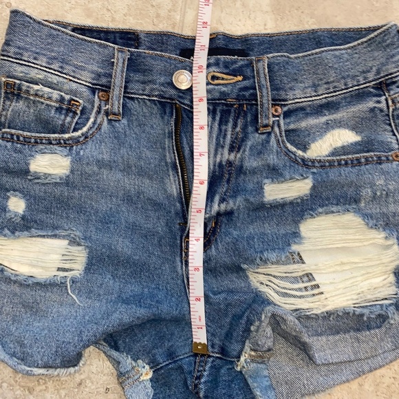 Aeropostale Mom Distressed Denim Shorts Size 0 - Picture 5 of 6